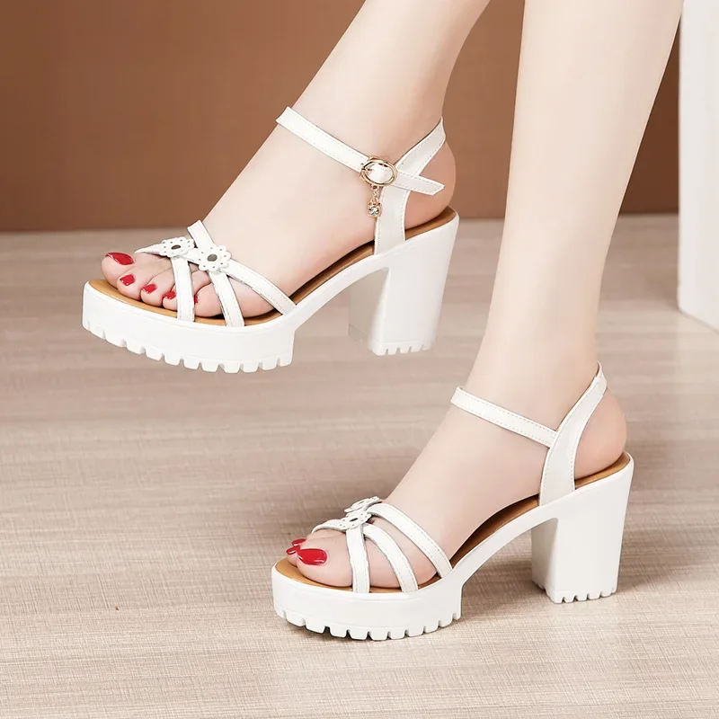 Eleganckie, miękkie skórzane s – Casual Sandal Leather recenzja i cena